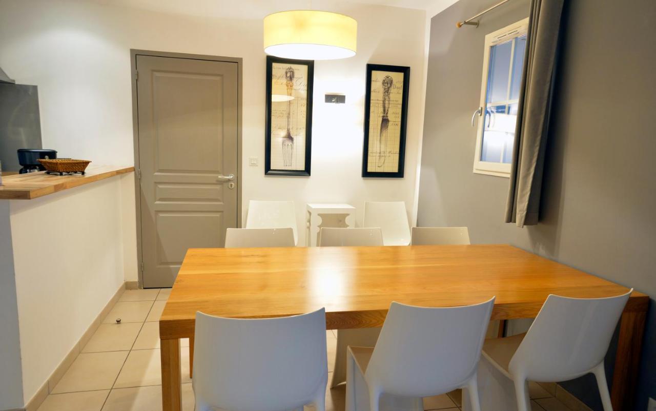 Lagrange Estivel - Le Clos Savornin Villa